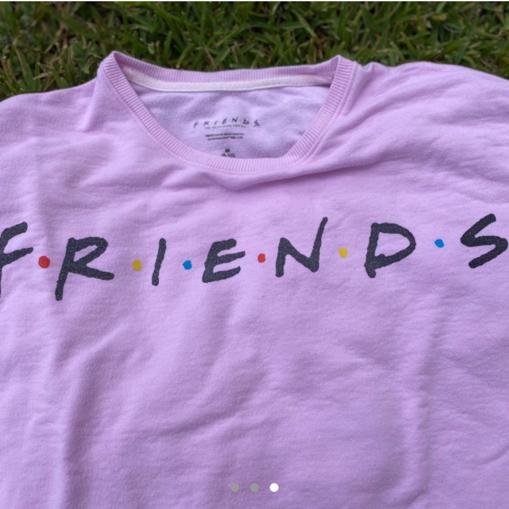 Friends Top - Picture 3 of 3